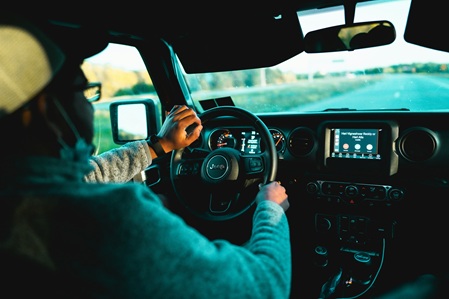 Erfahrene - Fit im Auto